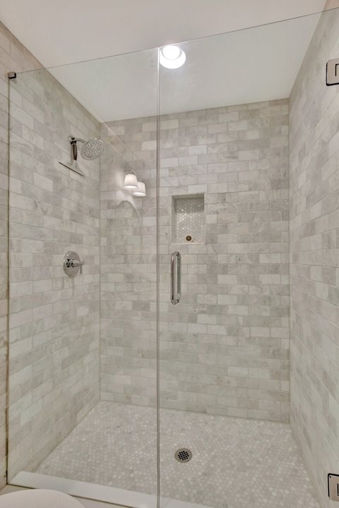 Bethany Shower bath 2352