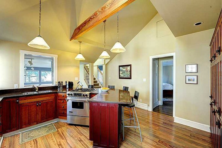 Decatur Castle kitchen